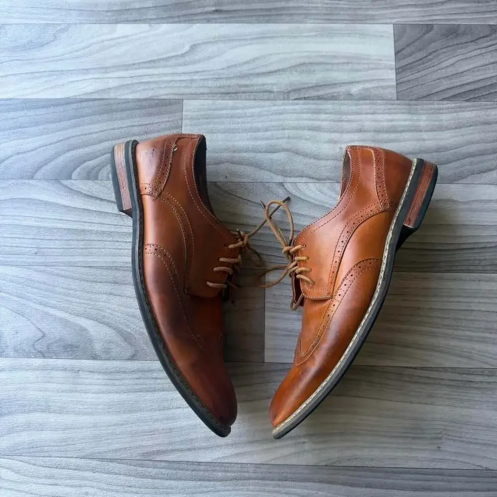 Vintage Y2K Men's Brown Leather Wingtip Oxford Shoes